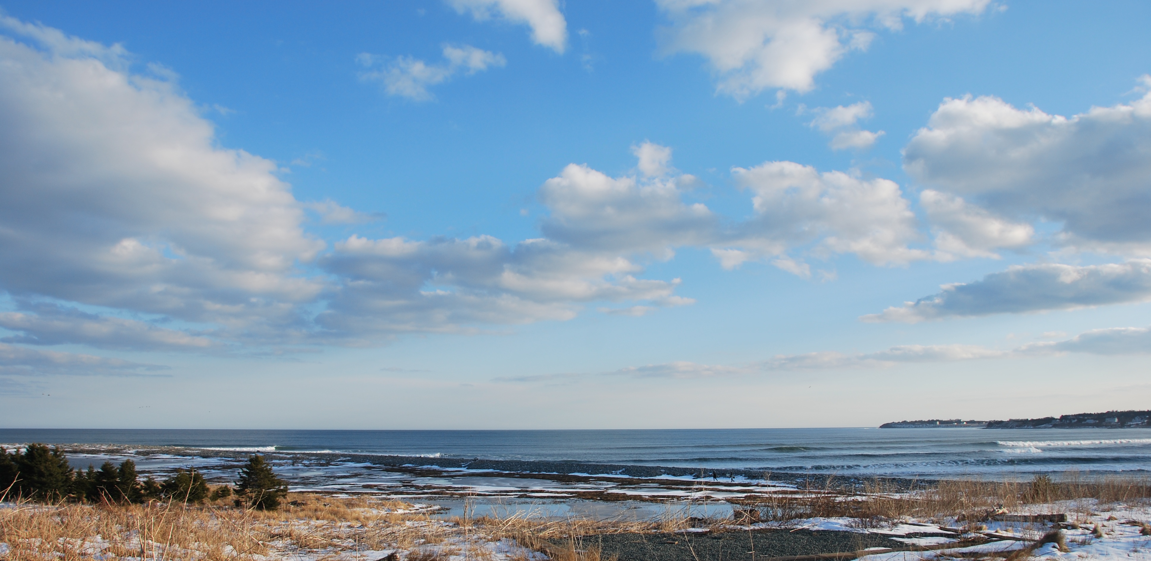 Winter coastline overlooking the ocean